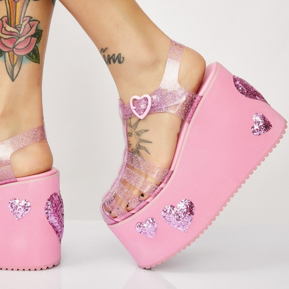 🌟FREE SHIPPING Y2K Dolls Kill Jelly Heart Platforms